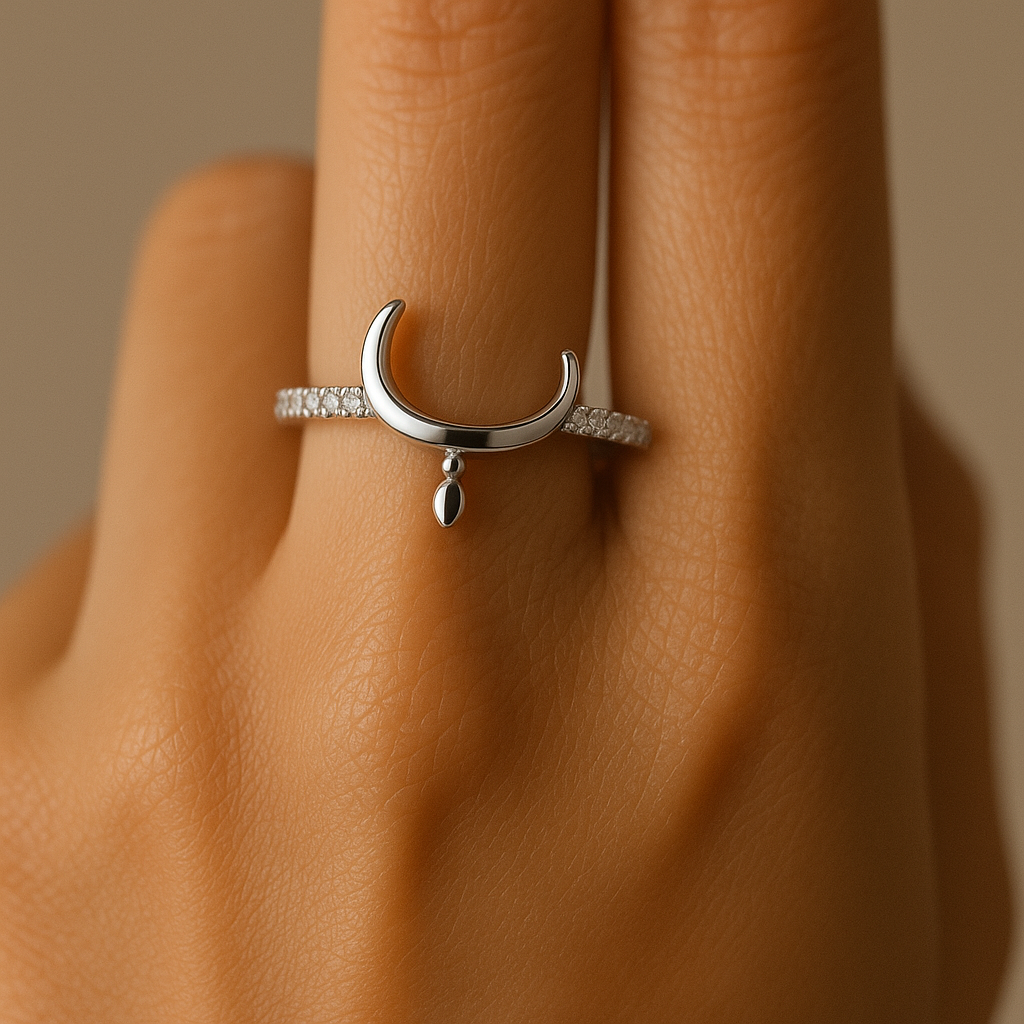 حرفك، هويتك” – “Your letter, your identity ring