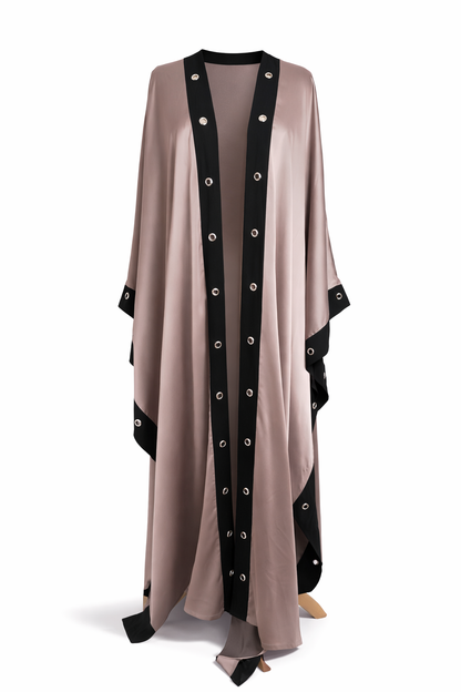 Layal Noir – ليال نوار